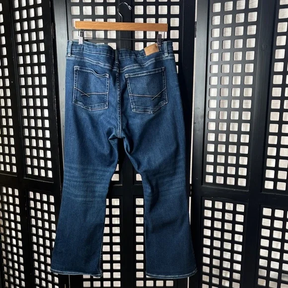 💙 BKE Buckle Women’s Bootcut Jeans Deep Blue32x29.5 Stretch Gabby Curvy Fit 💙 - Picture 6 of 15